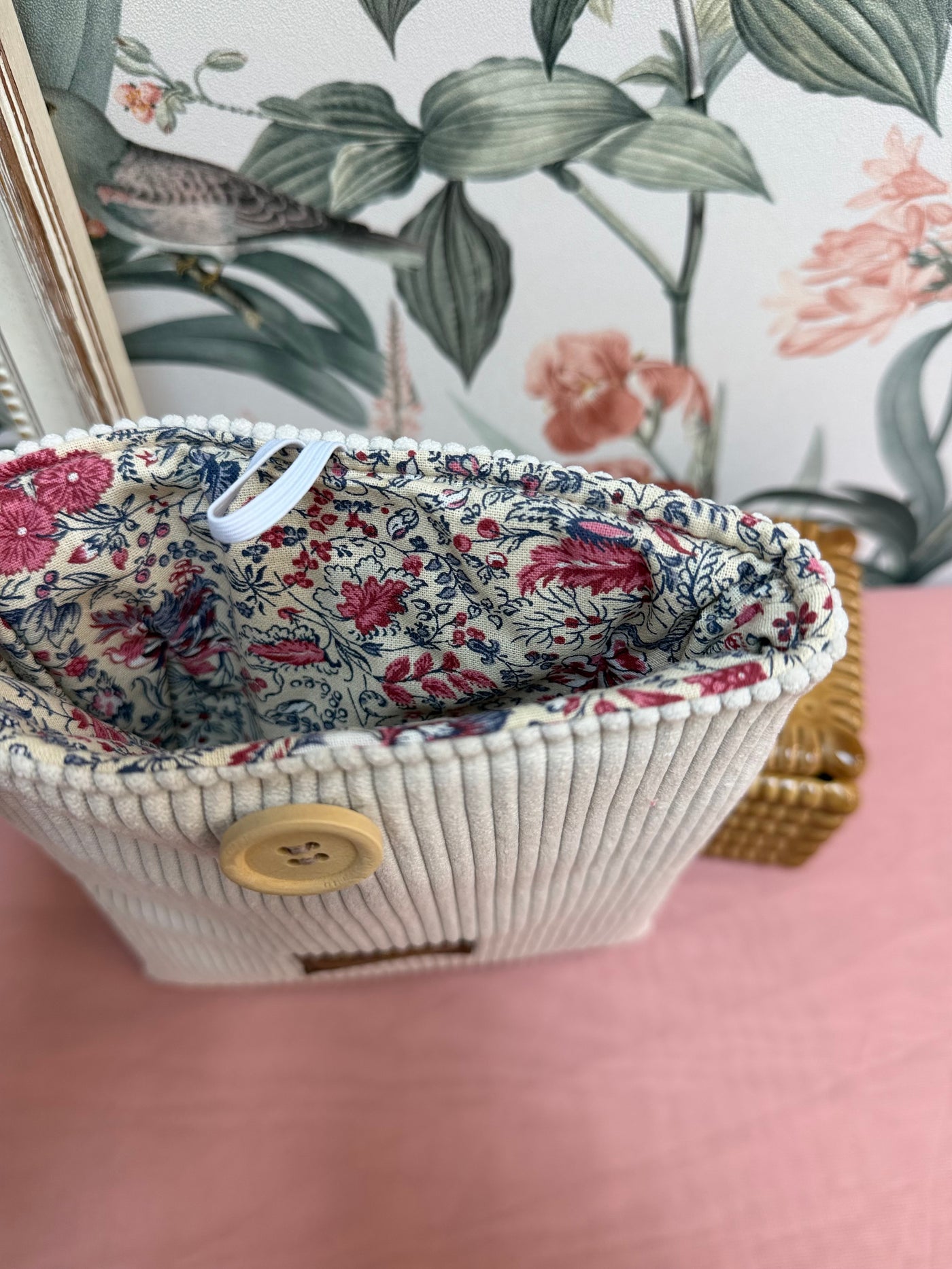 Pochette Livre/Liseuse Crème intérieur fleurs rose
