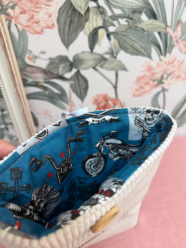 Pochette Livre/Liseuse Crème intérieur Biker bleu
